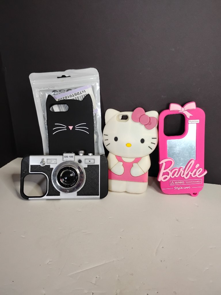 WomenGirl Lot Of 4 Phone CasesCovers